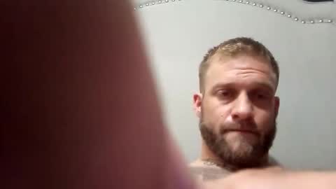 Snapshot of daddydeeevooo chatting on May 25, 6:30 am daddydeeevooo online show from May 25, 6:30 am