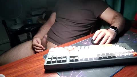 Snapshot of daddypimp3 chatting on September 19, 10:32 pm Paul online show from September 19, 10:32 pm