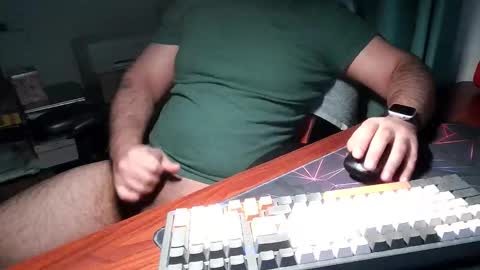 Snapshot of daddypimp3 chatting on October 14, 12:11 am Paul online show from October 14, 12:11 am