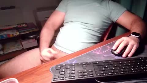 Snapshot of daddypimp3 chatting on November 10, 11:37 pm Paul online show from November 10, 11:37 pm