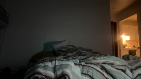 daddyznutrag online show from April 29, 8:07 am