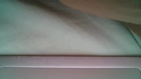 Snapshot of dadzillaz chatting on December 14, 5:02 am dadzillaz online show from December 14, 5:02 am