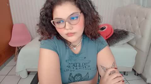 daeneryslove_doll online show from September 26, 5:17 pm