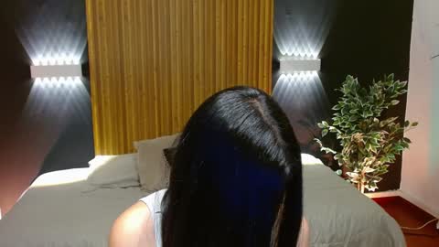 Snapshot of dafne_bss chatting on January 8, 6:20 am dafne_bss online show from January 8, 6:20 am