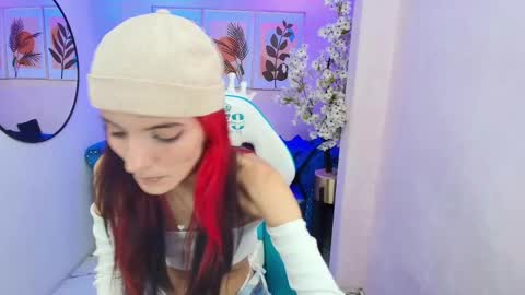 dafne huges online show from September 23, 5:27 pm