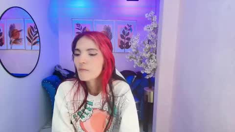 dafne huges online show from September 30, 7:52 pm