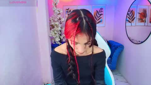 dafne huges online show from October 21, 7:47 pm