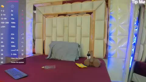 Snapshot of dafnee_adams chatting on November 26, 11:55 am Dafnee online show from November 26, 11:55 am