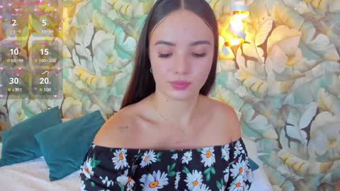 Snapshot of dafnevega chatting on January 9, 7:50 pm Dafne  online show from January 9, 7:50 pm