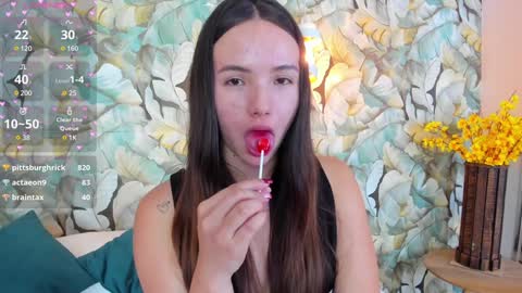 Snapshot of dafnevega chatting on February 1, 12:29 am Dafne  online show from February 1, 12:29 am