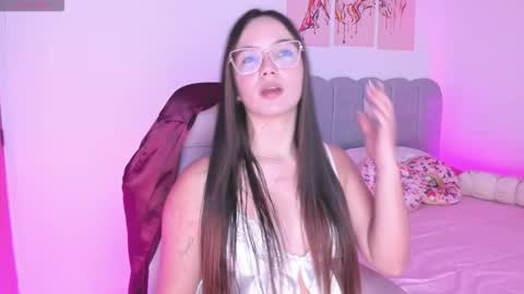 Snapshot of dafnevega chatting on November 20, 4:40 pm Dafne online show from November 20, 4:40 pm