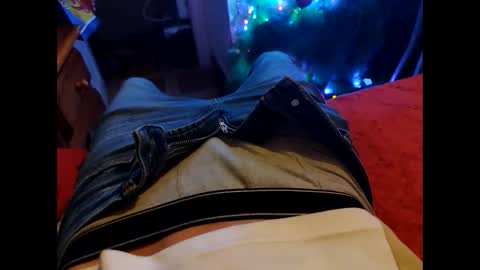 dag1983 online show from February 2, 9:23 pm