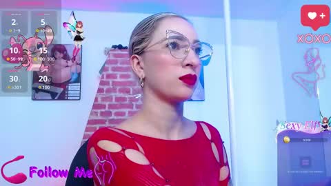 Snapshot of dagny_ chatting on February 9, 3:43 am Dagny online show from February 9, 3:43 am