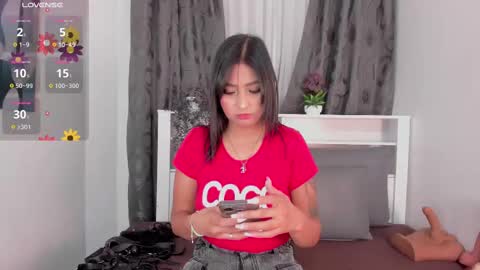  Dahiana   online show from October 17, 11:35 am