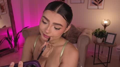 Dahiann Walcott online show from March 12, 6:36 pm