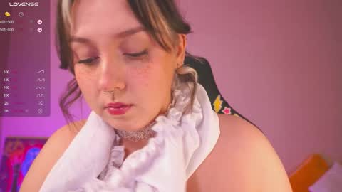 Snapshot of daien_halpert chatting on September 12, 10:21 pm Cute DianaOnline mostly at 8pm-0000 am UK TimeTuesday and Wednesday off online show from September 12, 10:21 pm