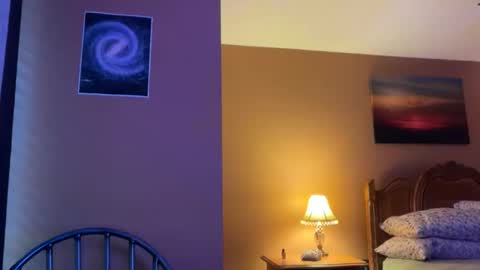 Daisy137 online show from December 18, 2:23 pm