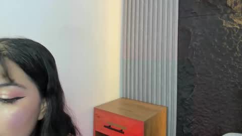 daisy_girll online show from September 12, 12:27 pm