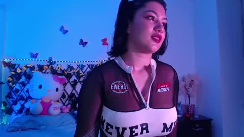 daisy_girll online show from October 8, 9:29 am