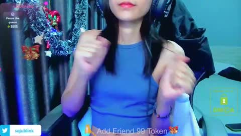 Snapshot of daisybean chatting on December 23, 5:22 pm Daisy online show from December 23, 5:22 pm