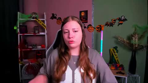 daisy online show from October 21, 5:52 am