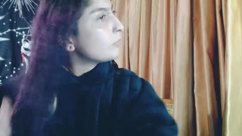 Snapshot of dak_7 chatting on February 22, 6:28 am    --  -- help me reach 100 hands up  online show from February 22, 6:28 am