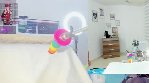 Snapshot of daki_ume_ chatting on October 20, 2:34 am daki_ume_ online show from October 20, 2:34 am