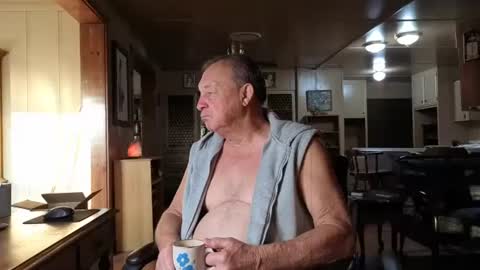 dakit online show from October 17, 2:41 pm