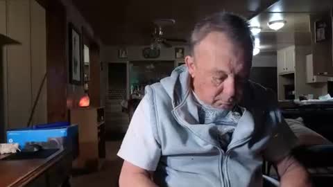 dakit online show from November 17, 2:34 pm