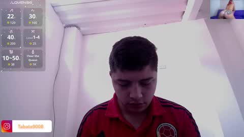 Snapshot of dakota_and_aron chatting on December 1, 2:22 pm Dakota and Aron online show from December 1, 2:22 pm