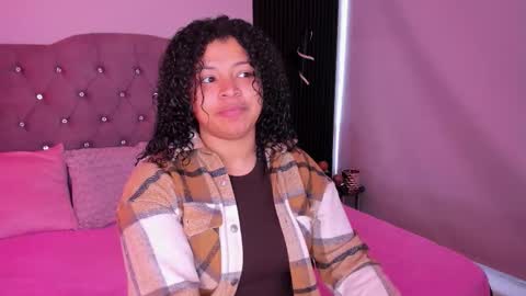 Snapshot of dakota_mars chatting on October 18, 12:17 pm dakota_mars online show from October 18, 12:17 pm