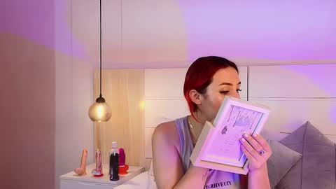 Dakota-Megan online show from October 9, 5:11 pm