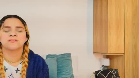 Dakota-Megan online show from November 13, 2:38 pm