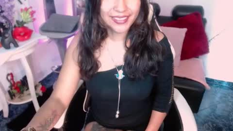 Snapshot of dakota_ro chatting on October 14, 7:58 pm Caroliina online show from October 14, 7:58 pm