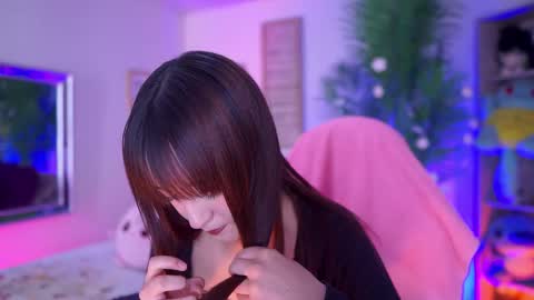 dakotaa online show from February 5, 3:49 pm