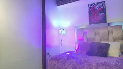 dakotarobbins_ online show from March 1, 9:26 pm