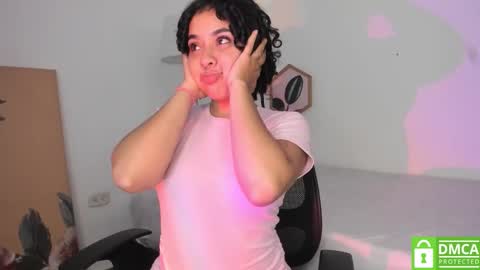 Snapshot of dalhila chatting on October 19, 12:28 pm D A L H I L A online show from October 19, 12:28 pm