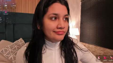 Snapshot of dalia_alissa chatting on October 15, 12:16 pm Violeta online show from October 15, 12:16 pm