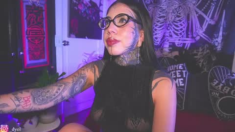 dalia_vorhees online show from March 30, 1:39 am