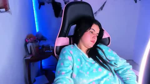 Dalia April online show from October 15, 5:07 am