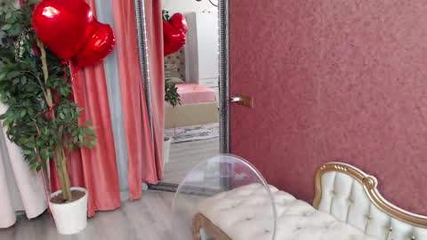 DaliaHaven online show from February 14, 9:11 pm