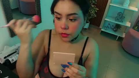 Snapshot of dalila_sky chatting on November 29, 7:39 pm Dalila online show from November 29, 7:39 pm
