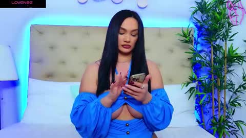 daliyaa_ online show from October 30, 1:01 pm