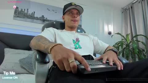 DAMIAN online show from March 14, 11:26 am