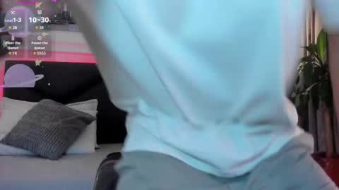 DAMIAN online show from March 31, 10:48 am