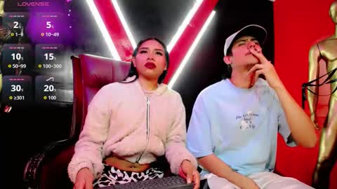 Snapshot of damian_and_camerum chatting on February 26, 3:16 am damian_and_camerum online show from February 26, 3:16 am