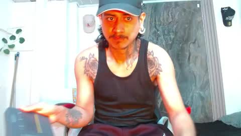damian_and_camerum online show from May 7, 3:23 am