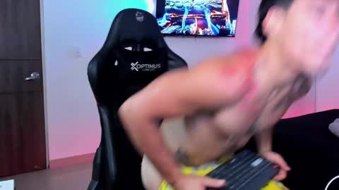 Damian online show from October 10, 10:25 am