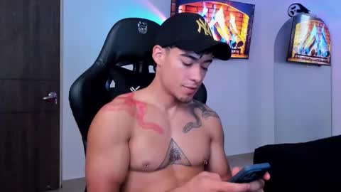 Damian online show from October 28, 11:58 am