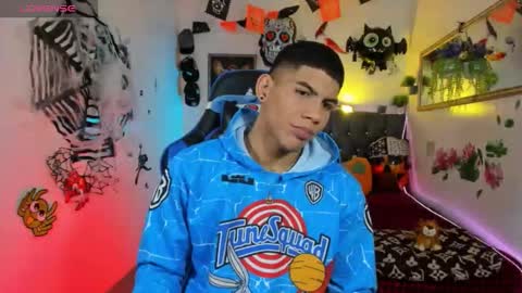 Damian online show from October 20, 2:56 am